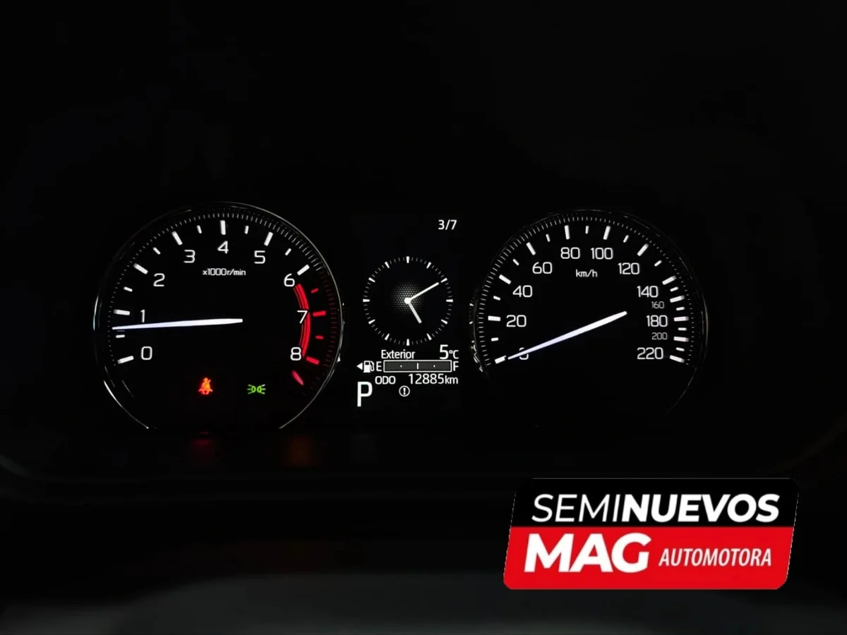 TOYOTA Yaris 1.5 XI CVT 4X2 2024