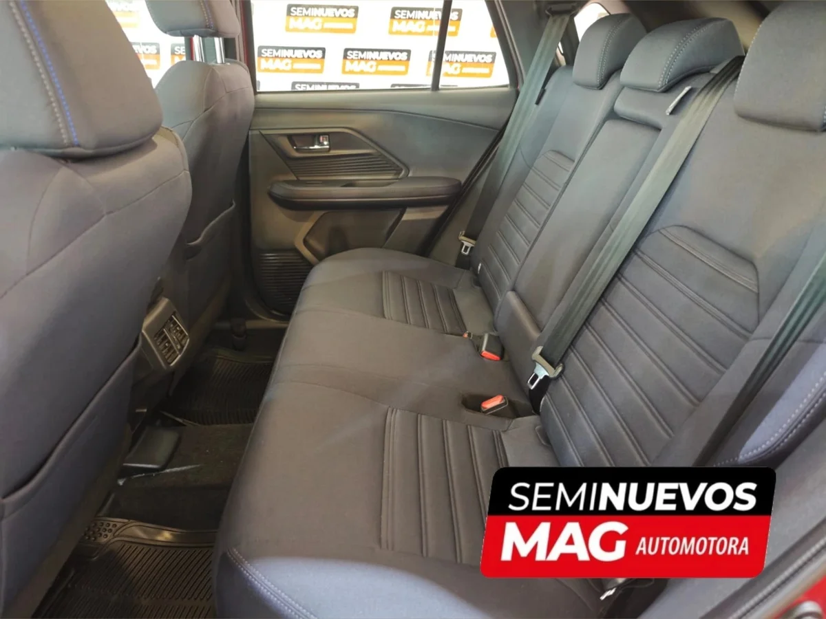 TOYOTA Yaris 1.5 XI CVT 4X2 2024 - Miniatura 9
