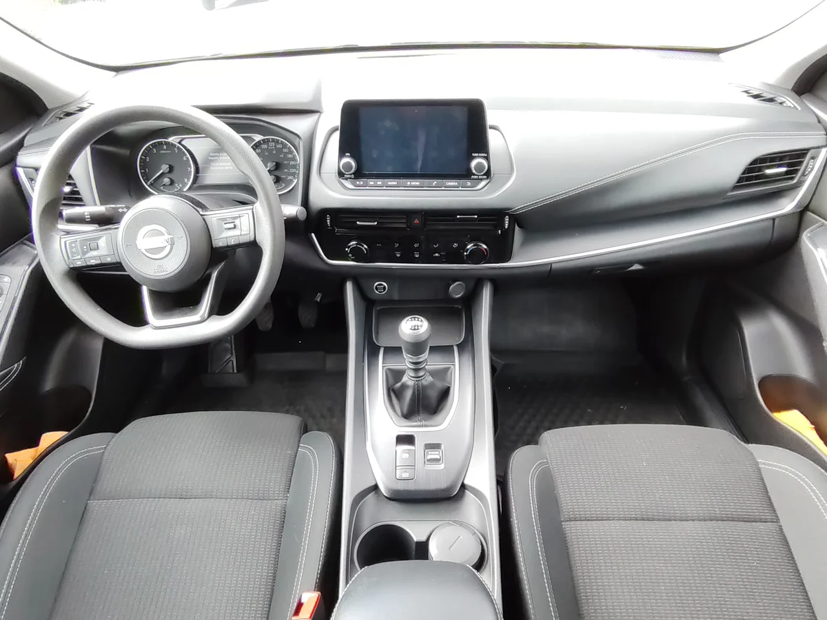 NISSAN Qashqai 1.3 MT 2023 - Miniatura 16
