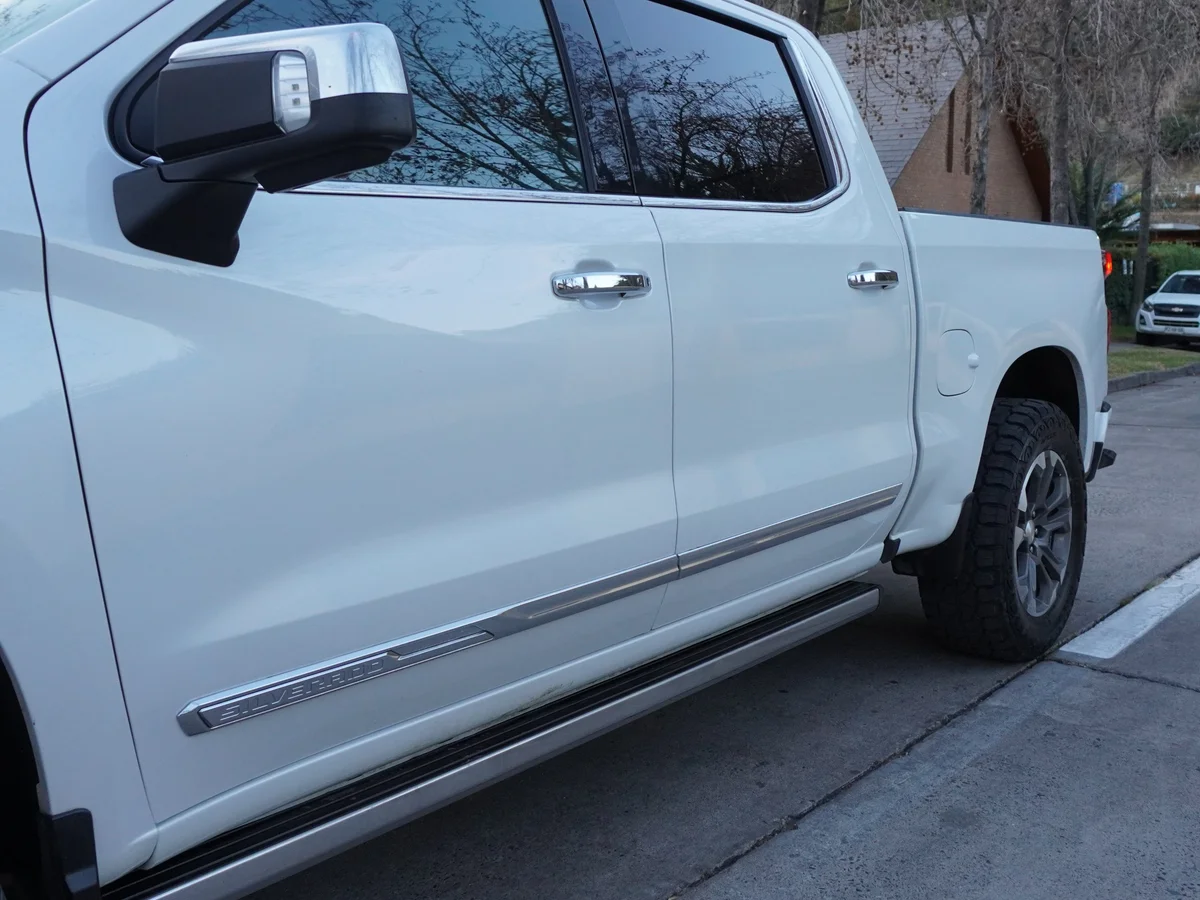 CHEVROLET Silverado Diesel 3.0L 4X4 AT 2023 miniatura 9