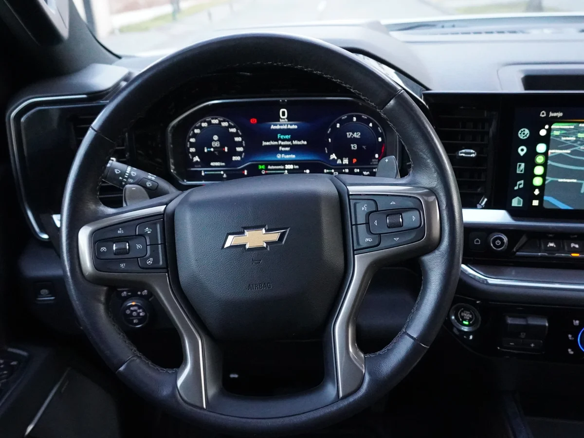 CHEVROLET Silverado Diesel 3.0L 4X4 AT 2023 miniatura 25