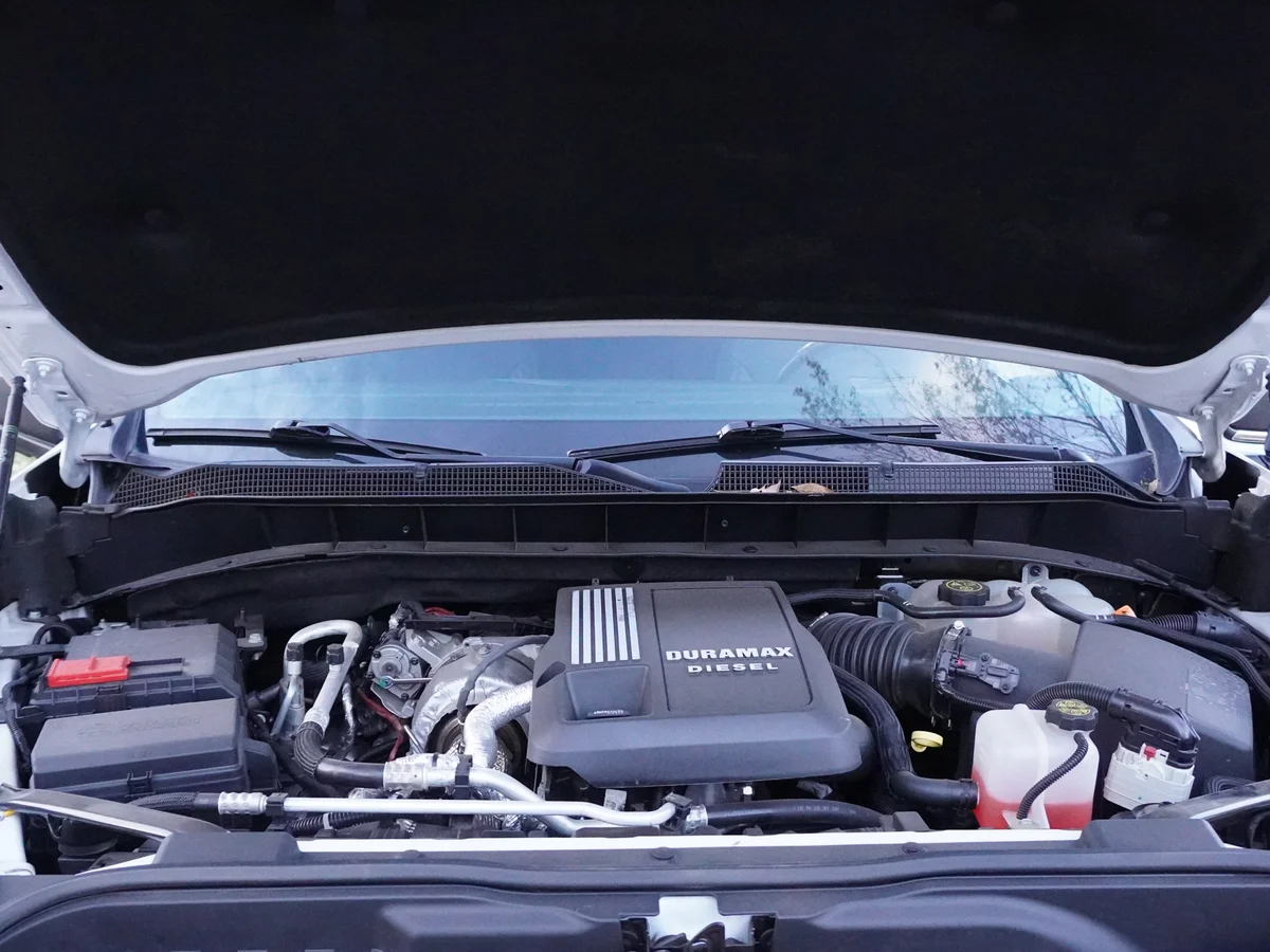 CHEVROLET Silverado Diesel 3.0L 4X4 AT 2023 miniatura 30