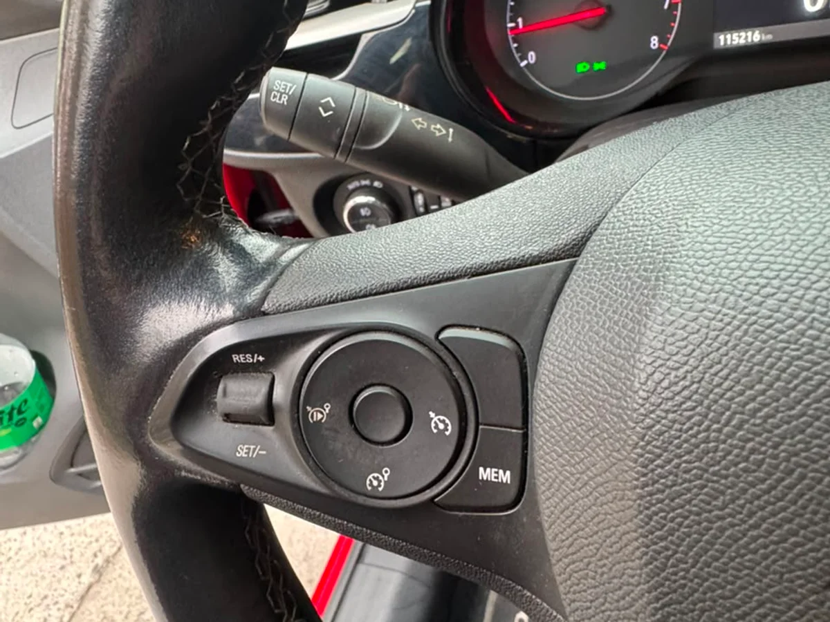 OPEL Corsa 1.5T EDITION 4X2 100HP DIESEL MT6 5P AÑO 2023 - Miniatura 17