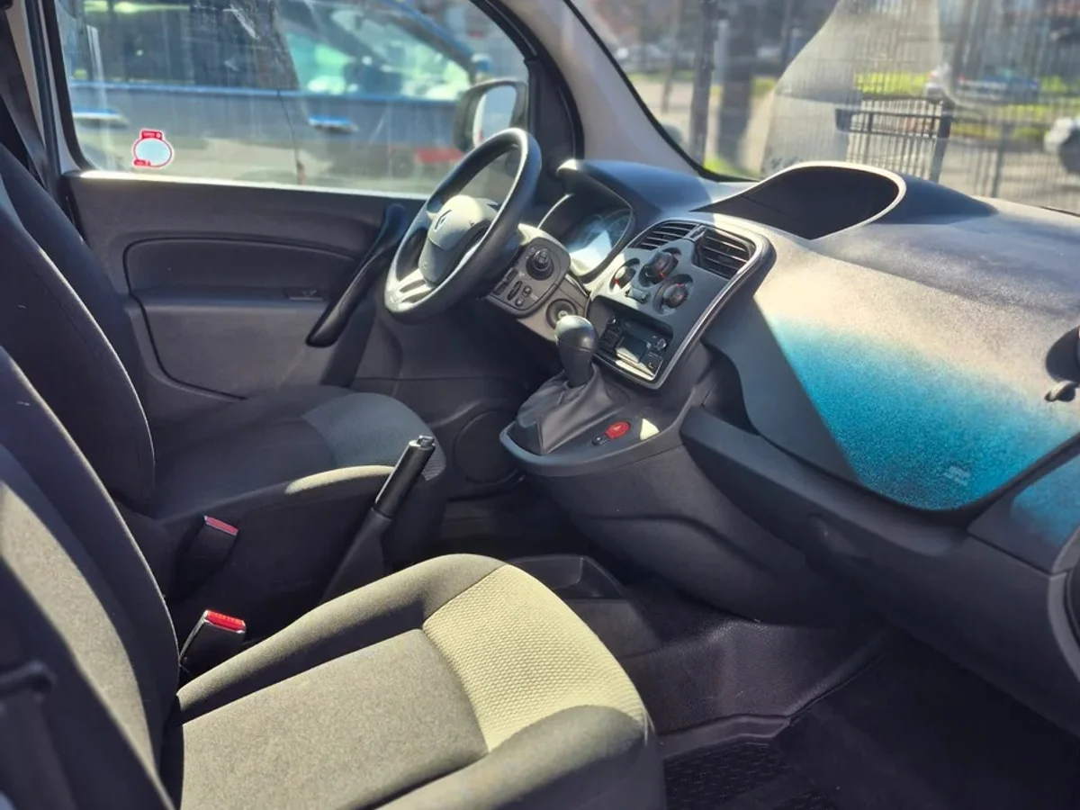 RENAULT KANGOO ZE AT ELECTRICO L1 33 KWH 4X2 FURGON 4P 2022 - Miniatura 9