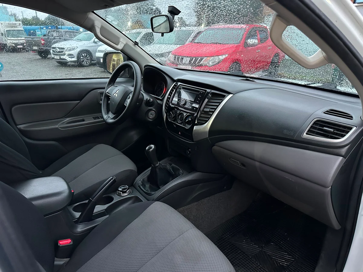 MITSUBISHI L200 KATANA CRT 4X4 2019