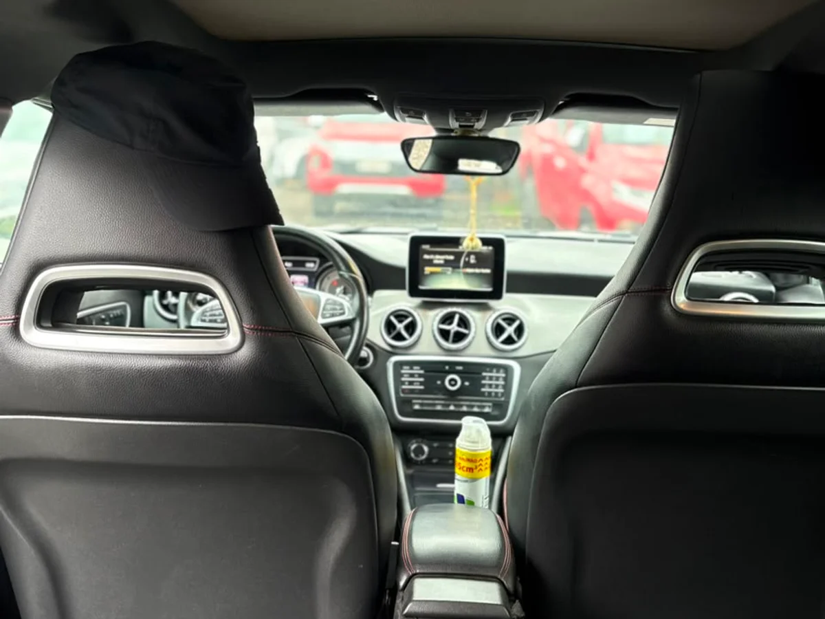 MERCEDES BENZ Gla 200 220 CDI 2016 - Imagen 10