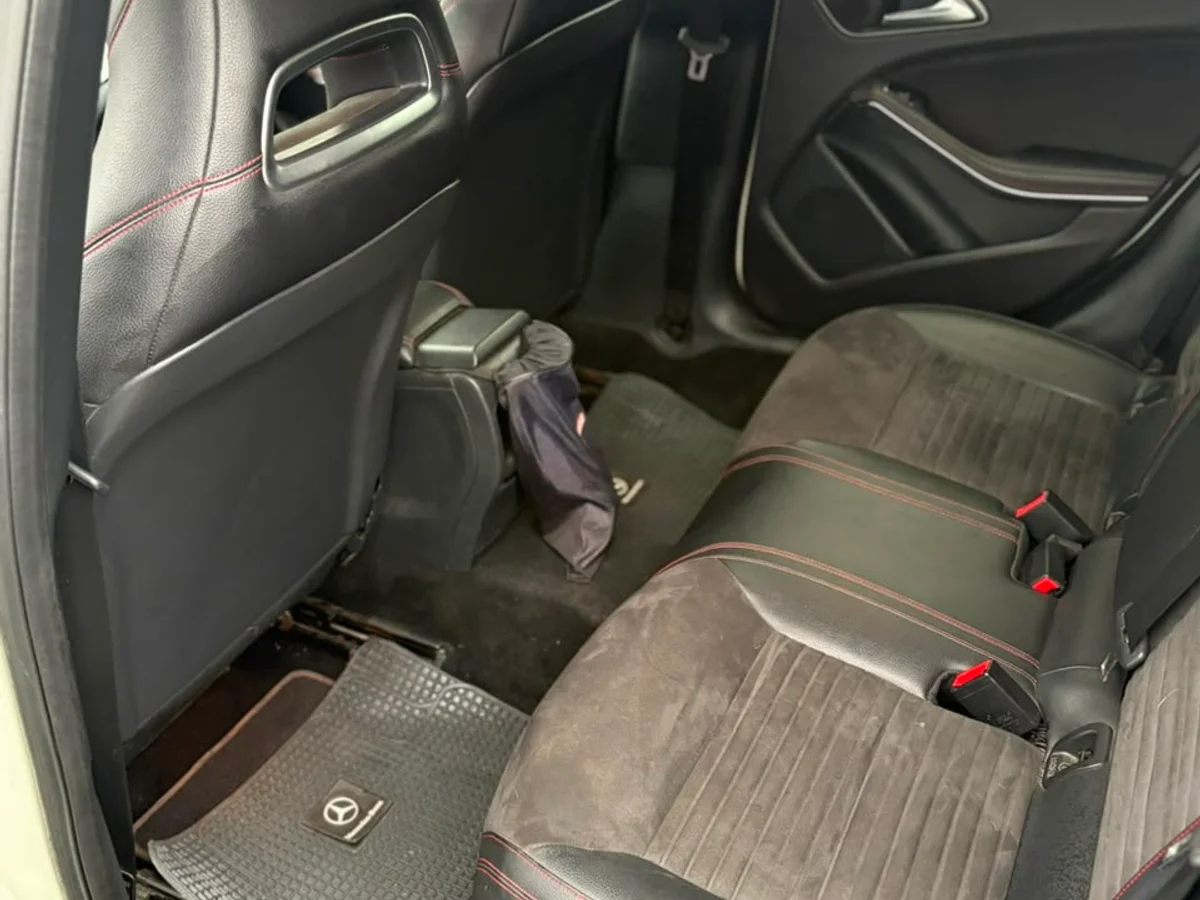 MERCEDES BENZ Gla 200 220 CDI 2016 - Imagen 12