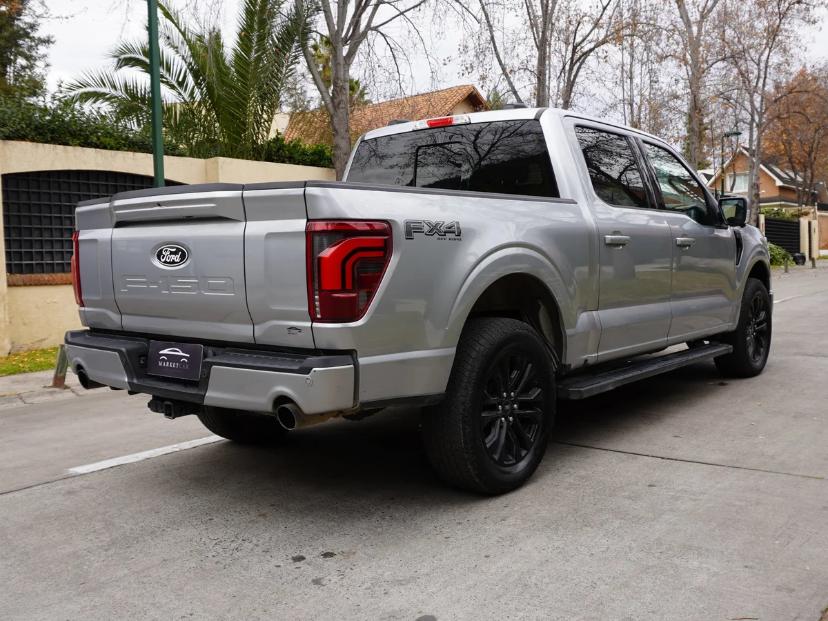 FORD F 150 LARIAT BLACK 5.0 V8 2025 Facturable miniatura 5