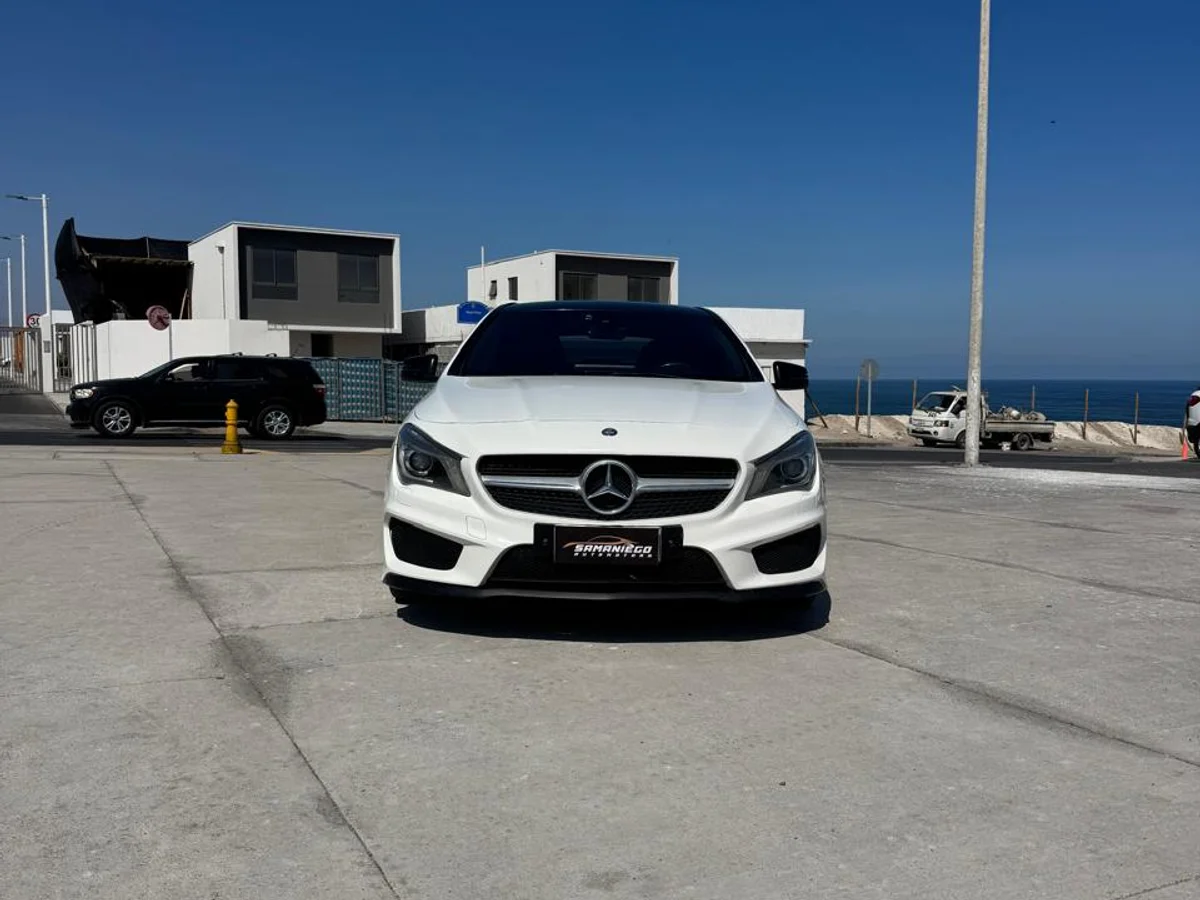 MERCEDES BENZ CLA 220 CDI AUTOMÁTICO 2014 - Miniatura 4