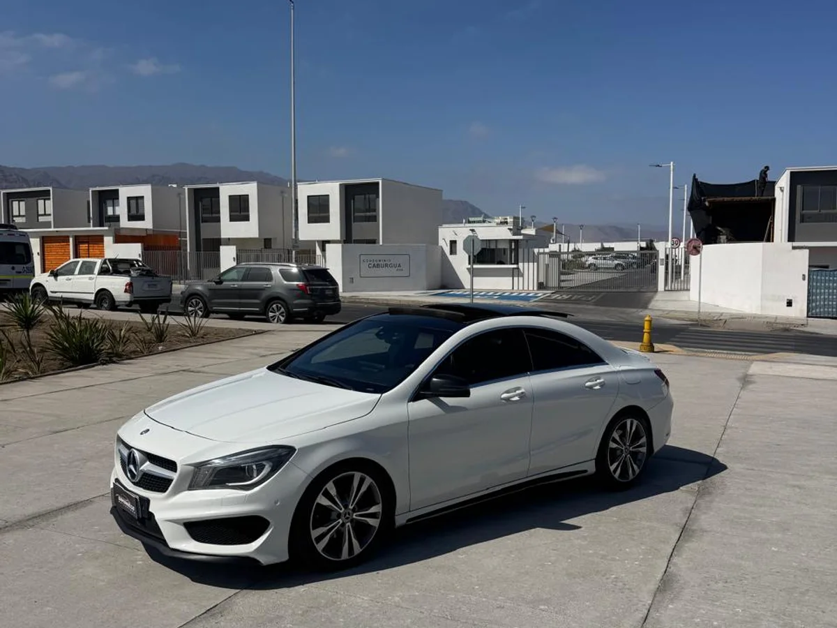 MERCEDES BENZ CLA 220 CDI AUTOMÁTICO 2014 - Miniatura 5
