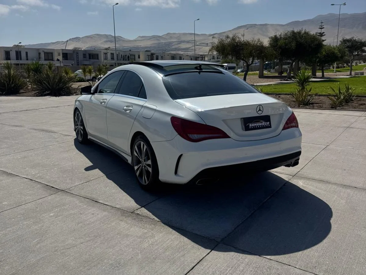 MERCEDES BENZ CLA 220 CDI AUTOMÁTICO 2014 - Miniatura 6