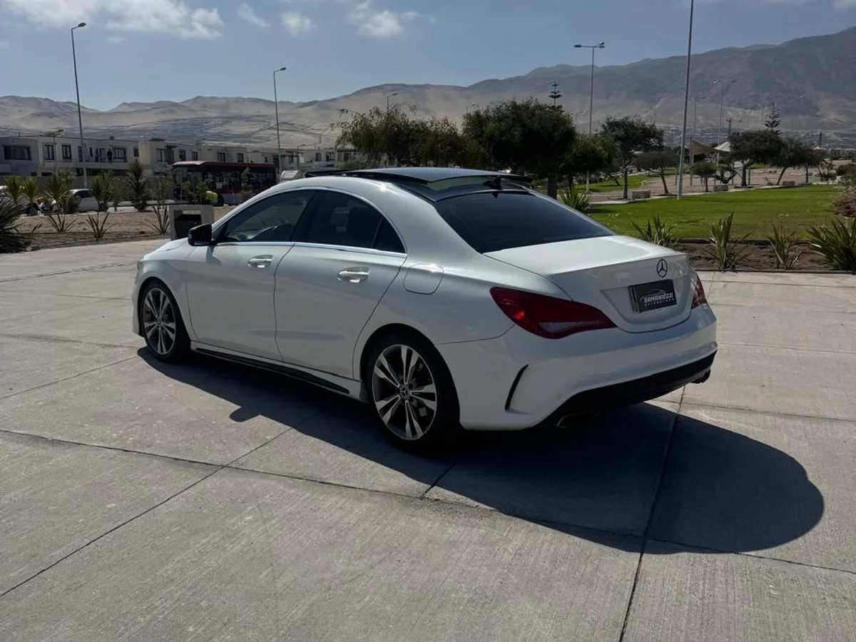 MERCEDES BENZ CLA 220 CDI AUTOMÁTICO 2014 - Miniatura 7