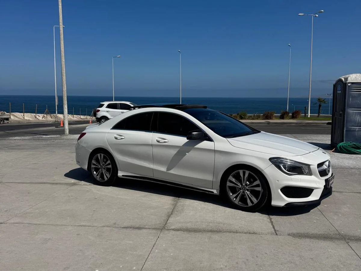 MERCEDES BENZ CLA 220 CDI AUTOMÁTICO 2014 - Miniatura 13