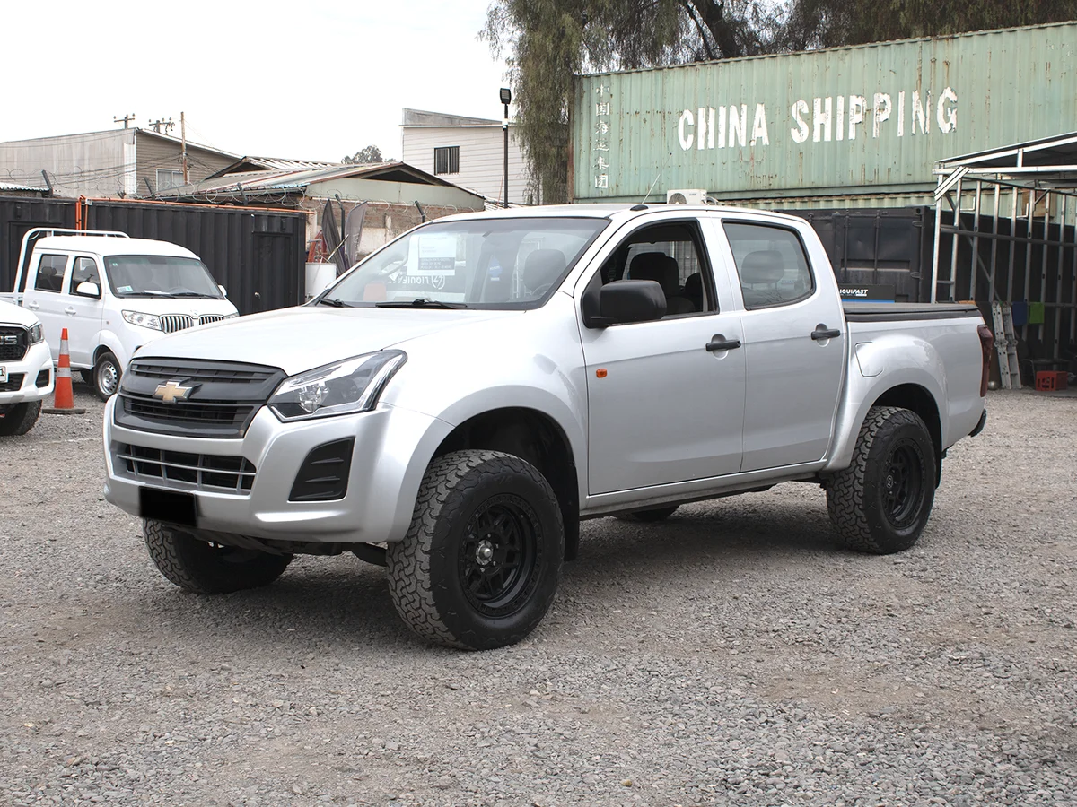 CHEVROLET DMAX DCAB miniatura 1
