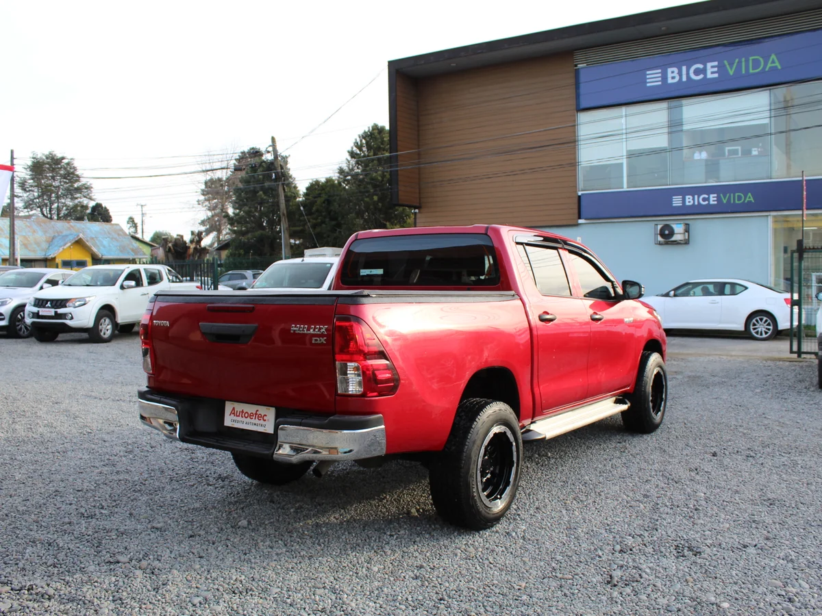 TOYOTA Hilux DX 2021 - Miniatura 8