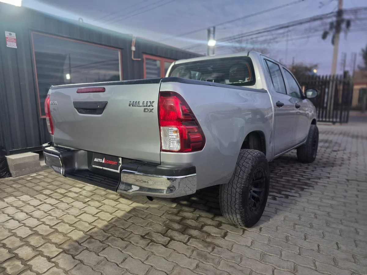 TOYOTA HILUX DX 4X4 2.4 2021