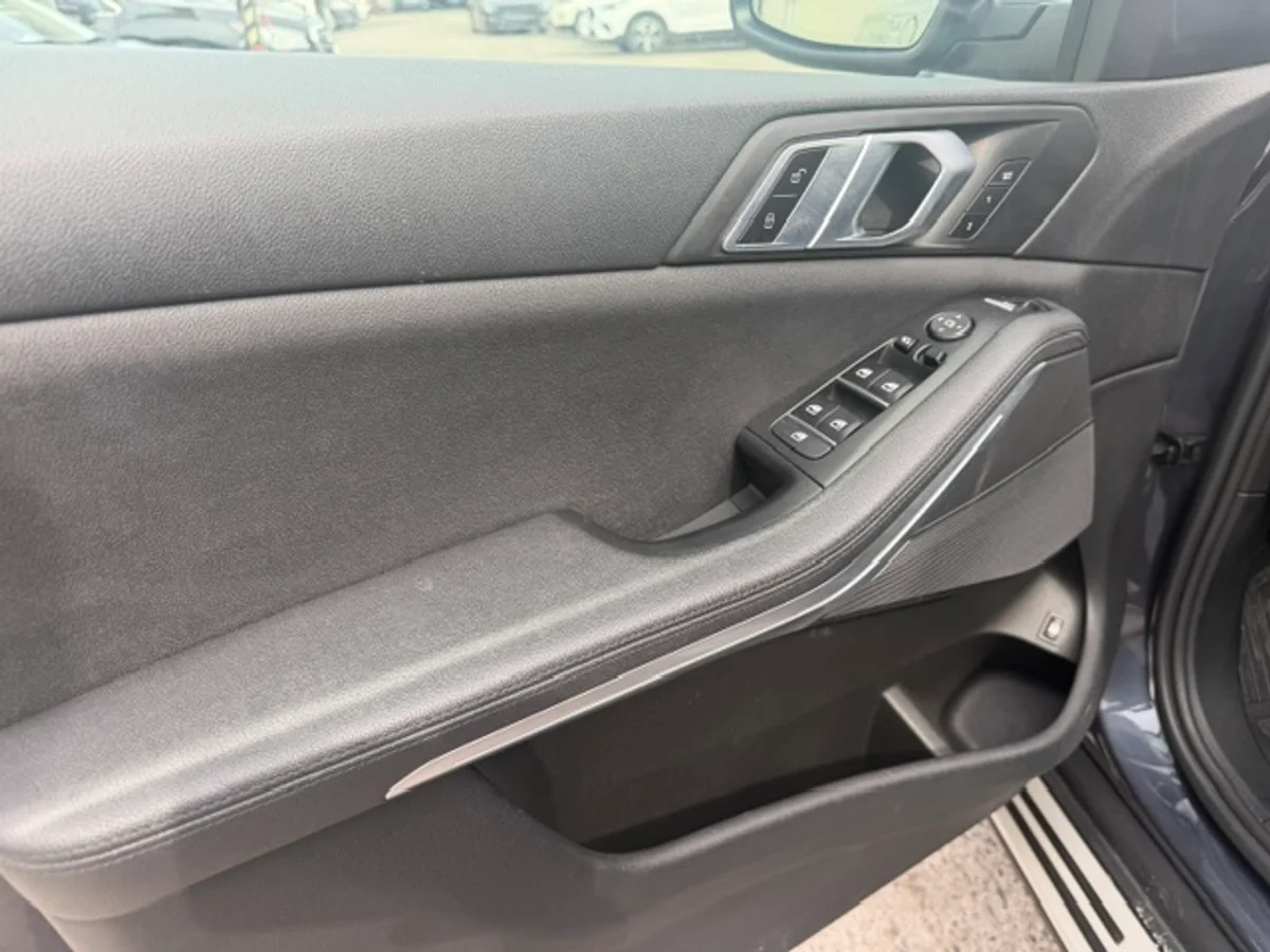 BMW X5 XDRIVE 45E 3.0 HIBRIDO 2022 - Miniatura 7