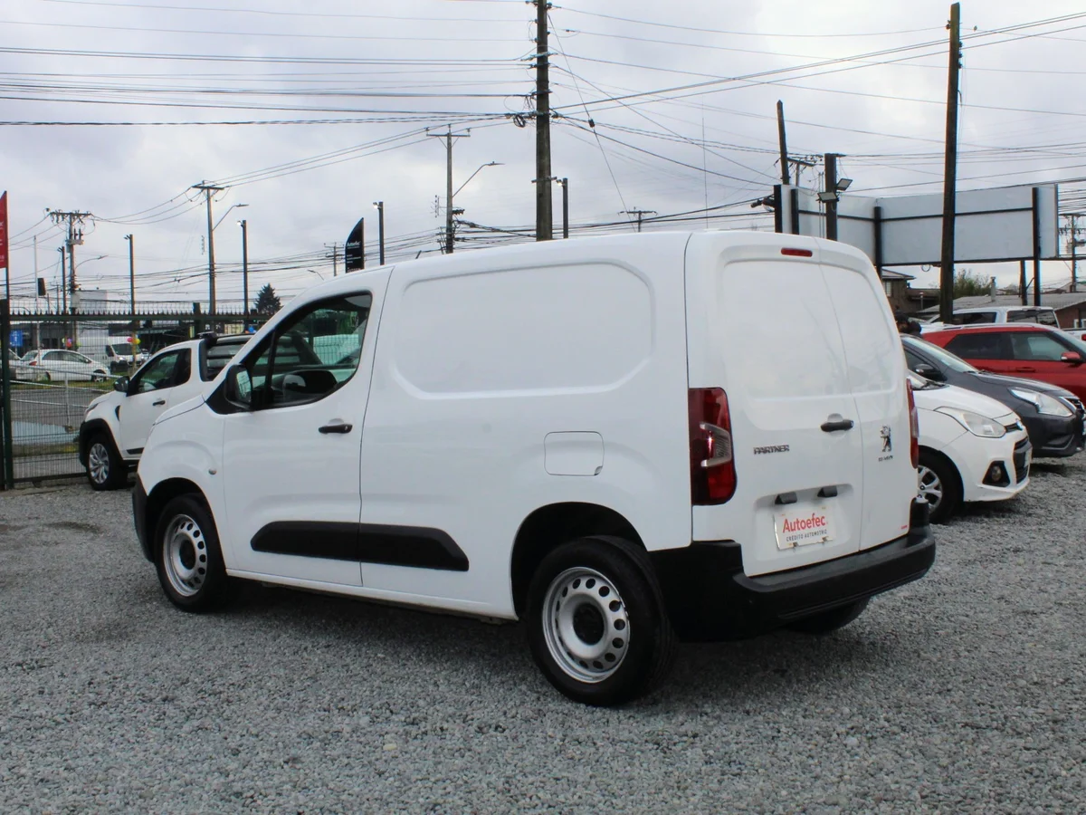 PEUGEOT Partner 1.6 L2 HDI 92 MT 2022 - Miniatura 9