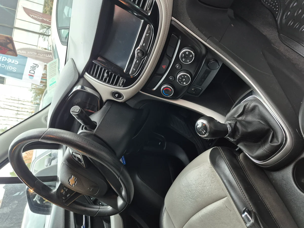 CHEVROLET Tracker II FWD 2020 - Miniatura 9