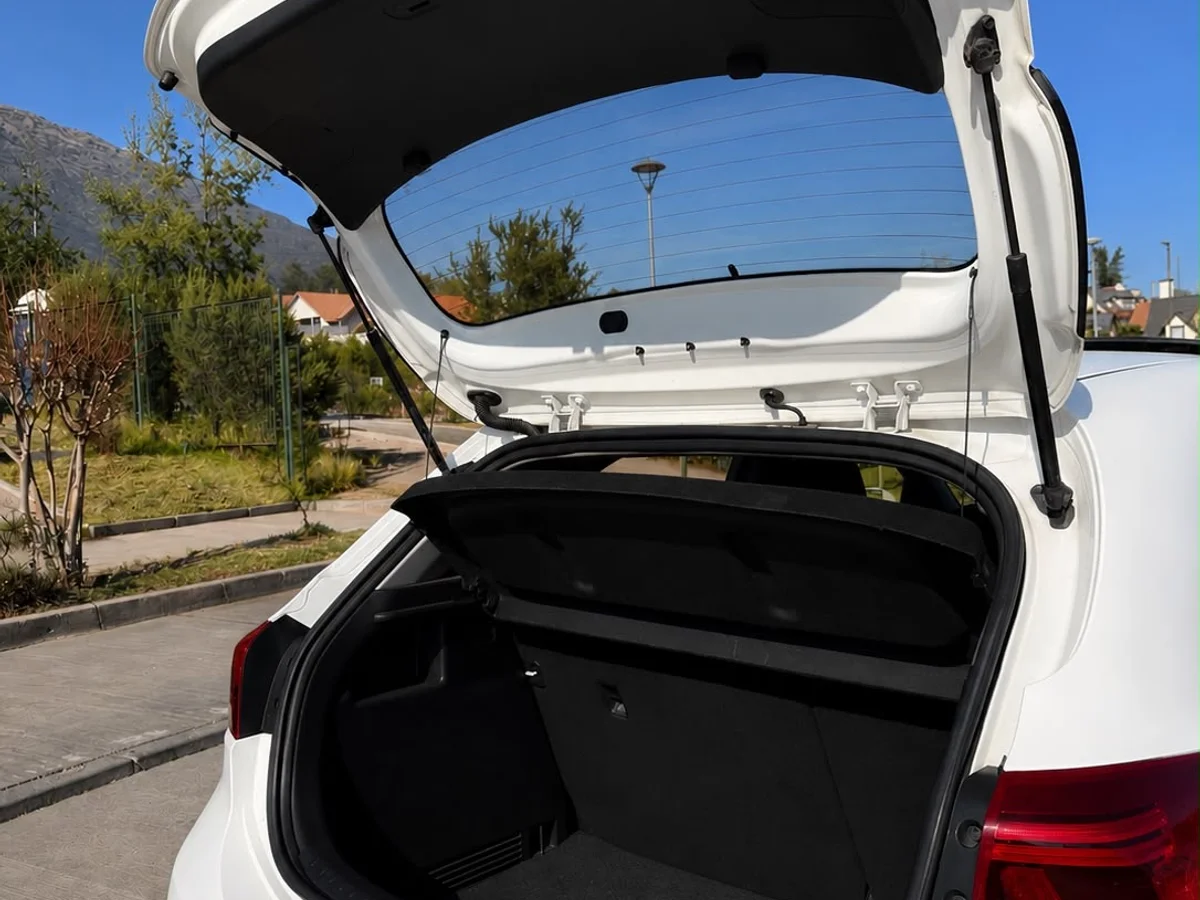 KIA Rio 5 EX SPORT 1.6 2019 - Miniatura 5