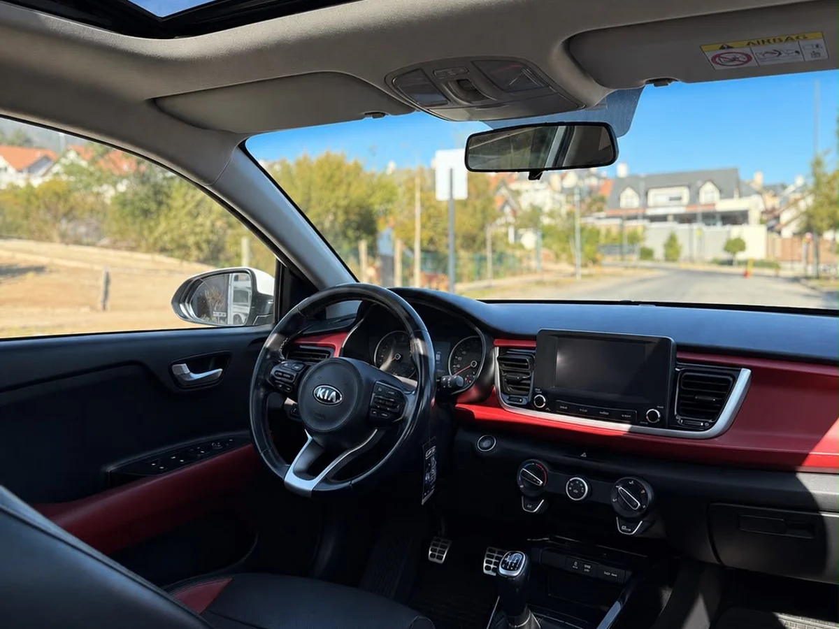 KIA Rio 5 EX SPORT 1.6 2019 - Miniatura 7