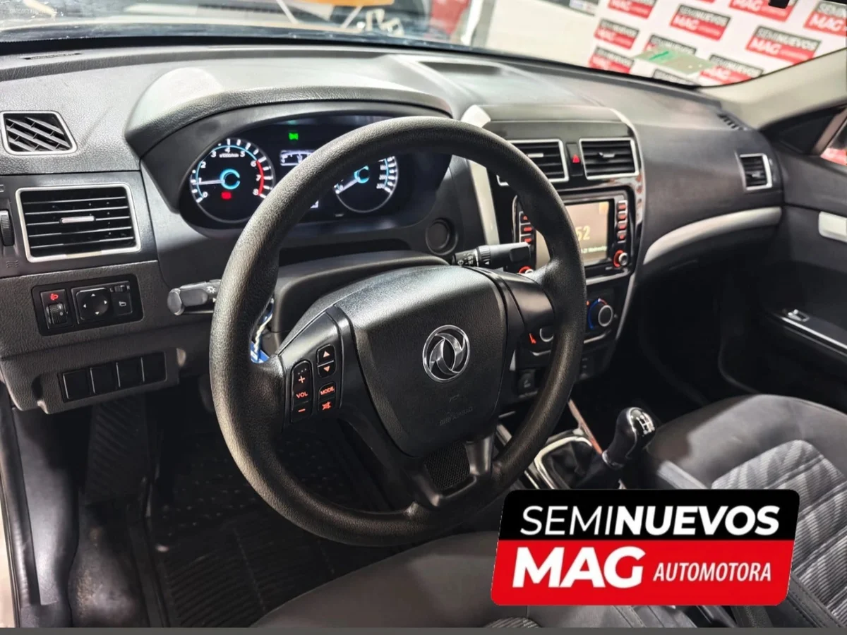 DFM JOYEAR S50 1.5 4X2 5MT 4P 2019 - Miniatura 10