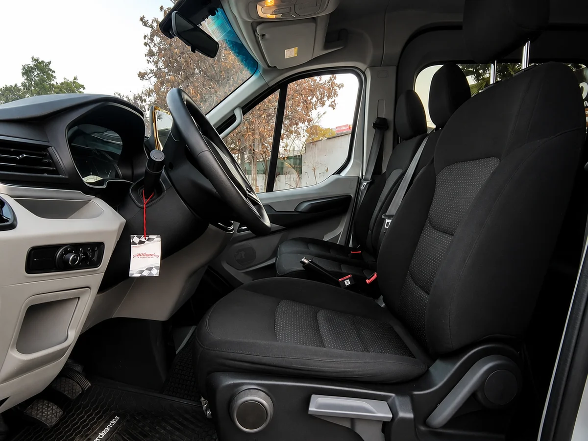 MAXUS Deliver 9 2.0 L3H2 DIESEL 4X2 MINIBUS MT 5P 2024 - Miniatura 11