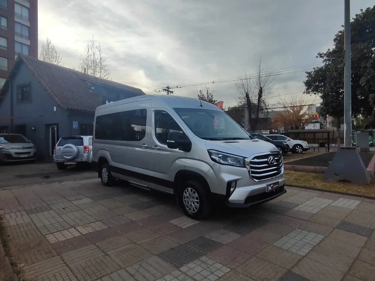 MAXUS Deliver 9 2.0 L3H2 DIESEL 4X2 MINIBUS MT 5P 2024 - Miniatura 8