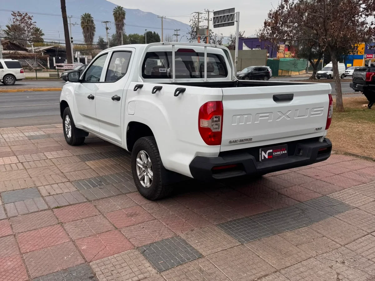 MAXUS T60 2.0 SC 4X2 DX 2021 - Miniatura 8
