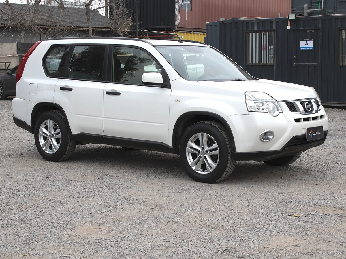 NISSAN X-Trail 2.5 AUT 4X4 miniatura 2