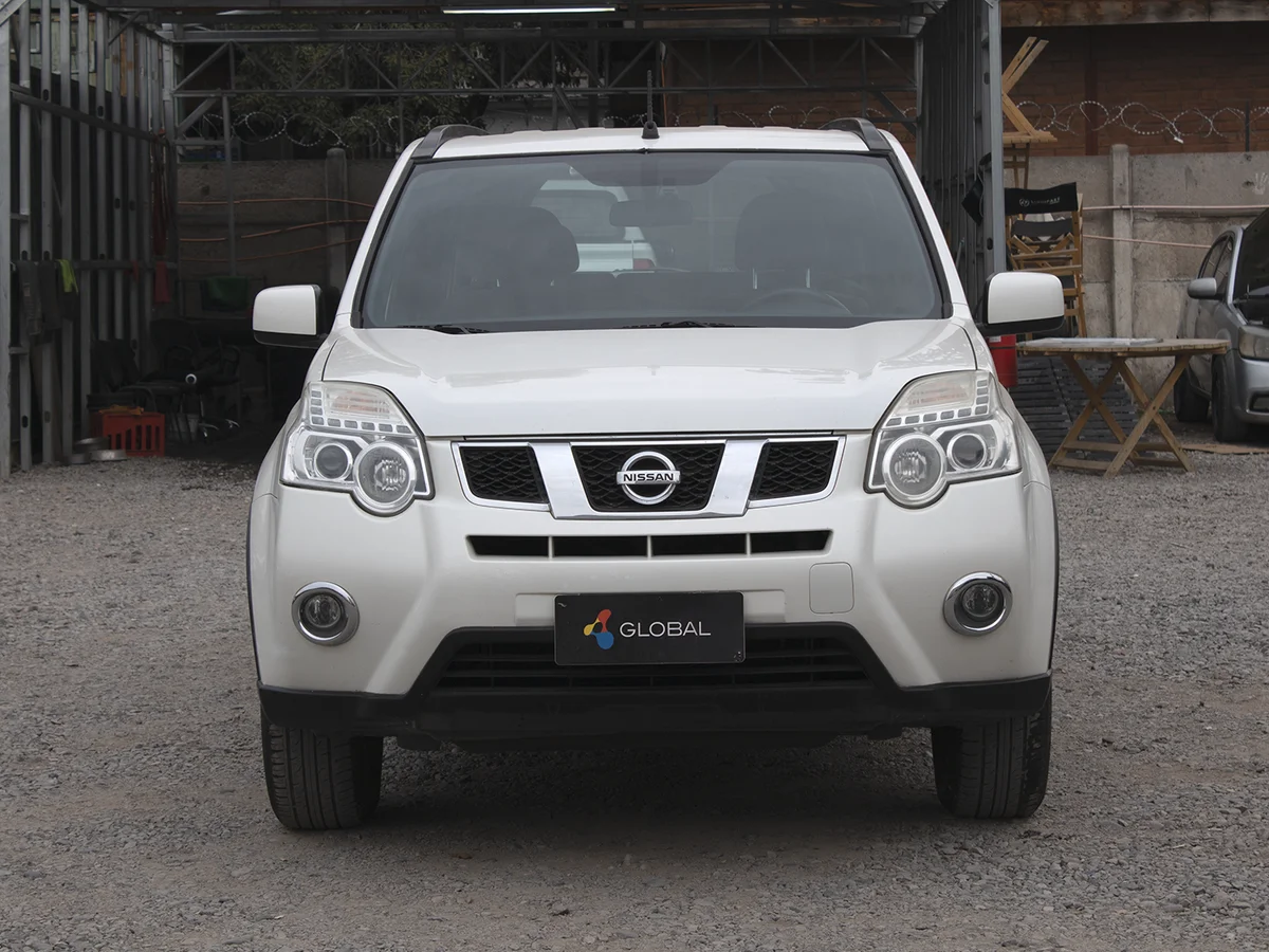 NISSAN X-Trail 2.5 AUT 4X4 miniatura 3