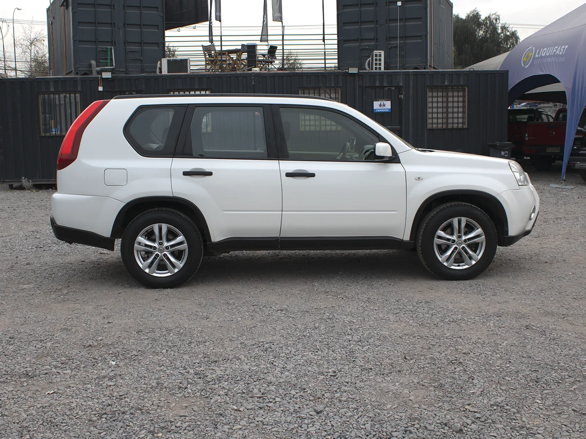 NISSAN X-Trail 2.5 AUT 4X4 miniatura 7
