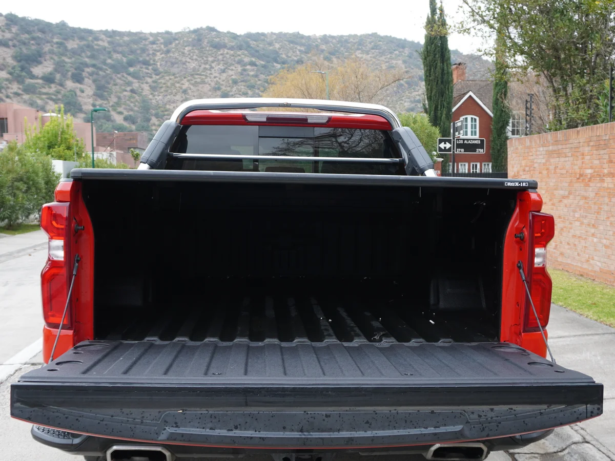 Checrolet Silverado Trail Boss 5.3 LTS Año 2021 miniatura 12