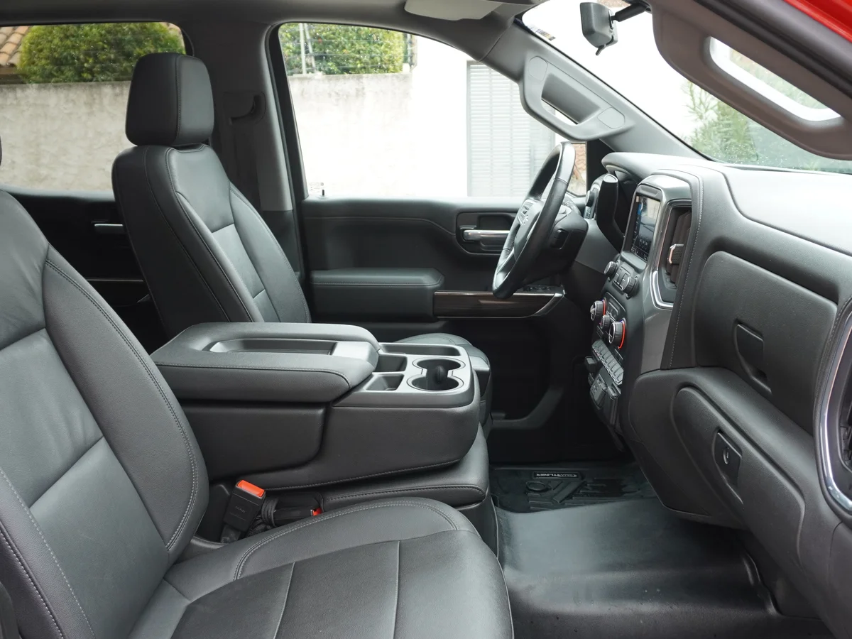 Checrolet Silverado Trail Boss 5.3 LTS Año 2021 miniatura 24