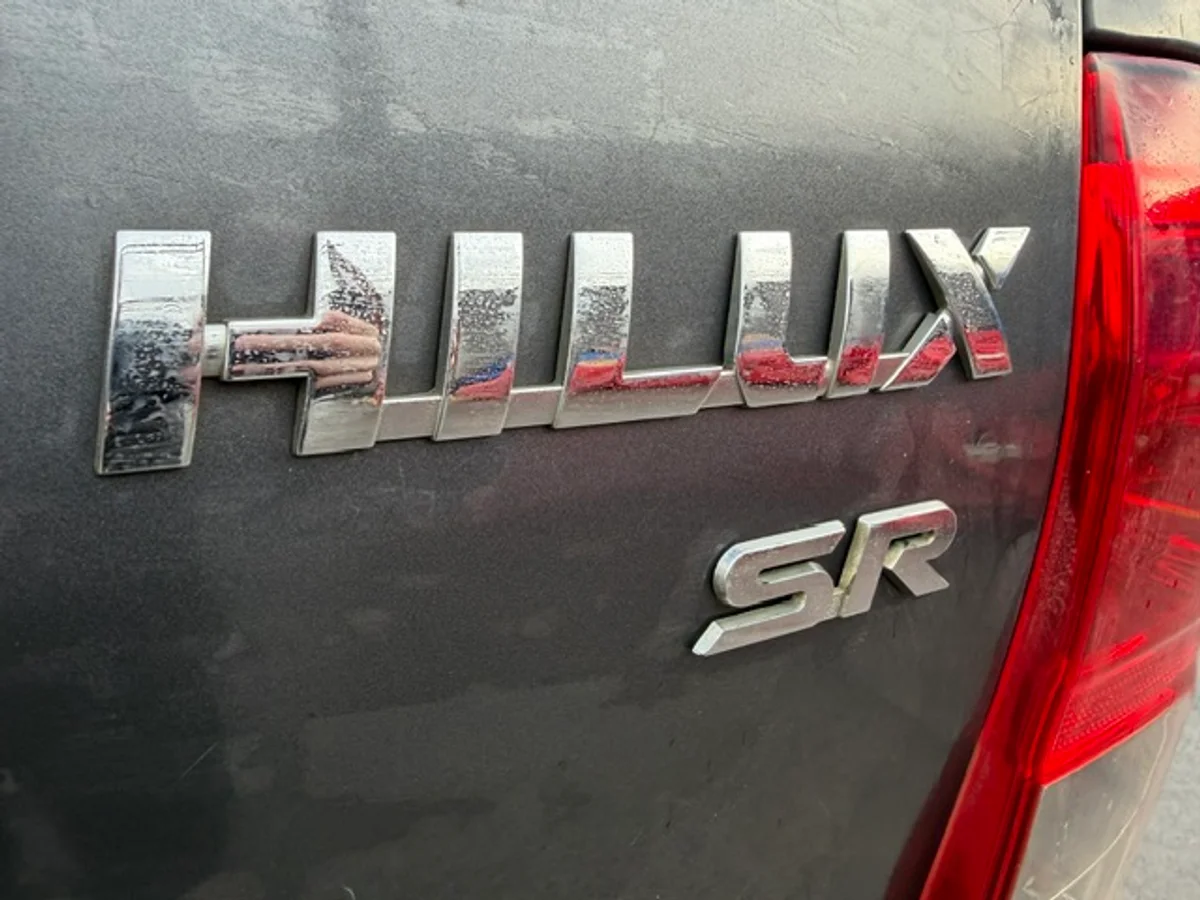 TOYOTA Hilux 2.7 2018 - Miniatura 16
