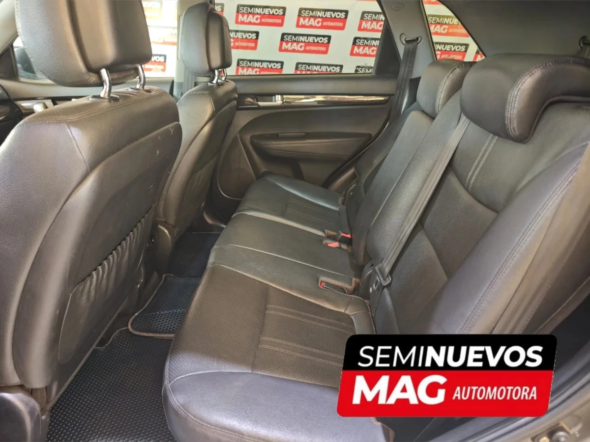KIA Sorento 2.0 AUT 2012 - Miniatura 7