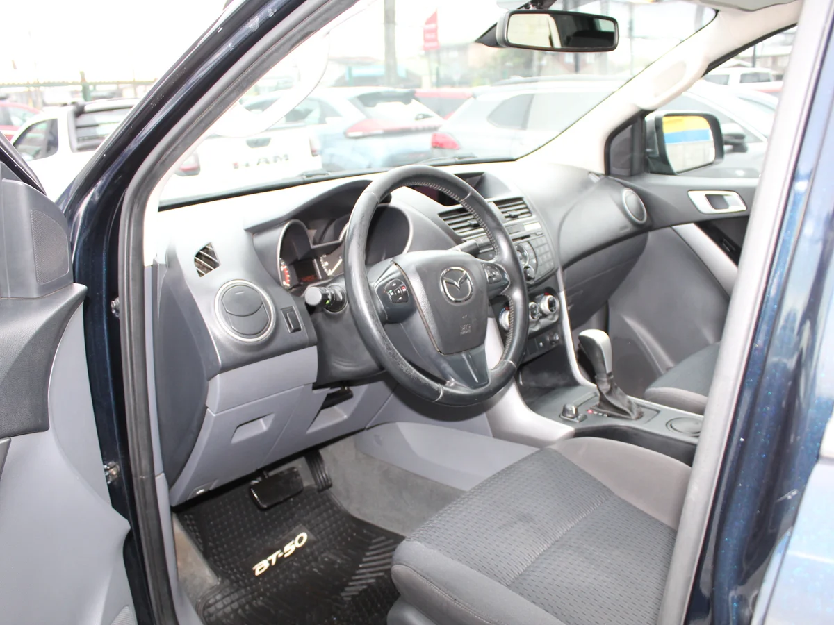 MAZDA Bt-50 DCAB 4x4 2019 - Miniatura 11