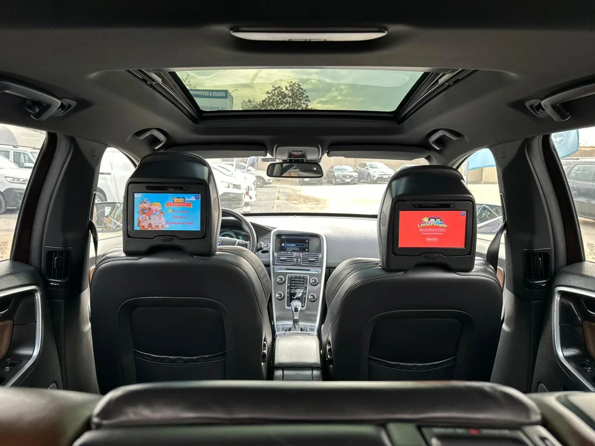 VOLVO Xc60 2.0 T5 PLUS AUT LIMITED 2015 - Miniatura 11