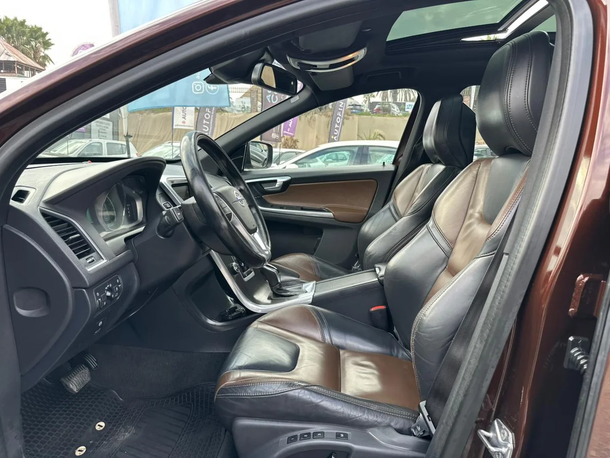 VOLVO Xc60 2.0 T5 PLUS AUT LIMITED 2015 - Miniatura 21