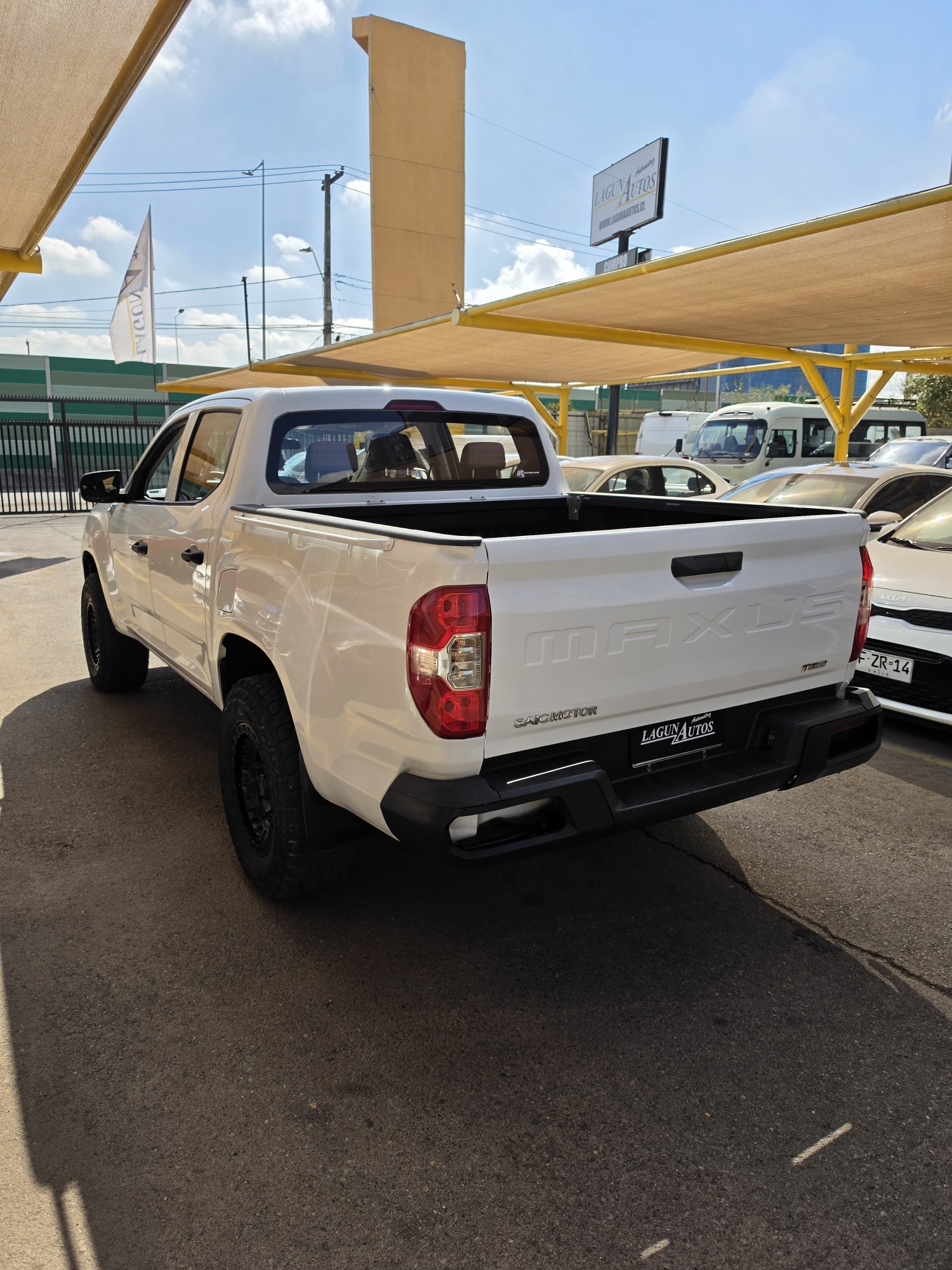 MAXUS T60 4x2 MT 2018 - Miniatura 7
