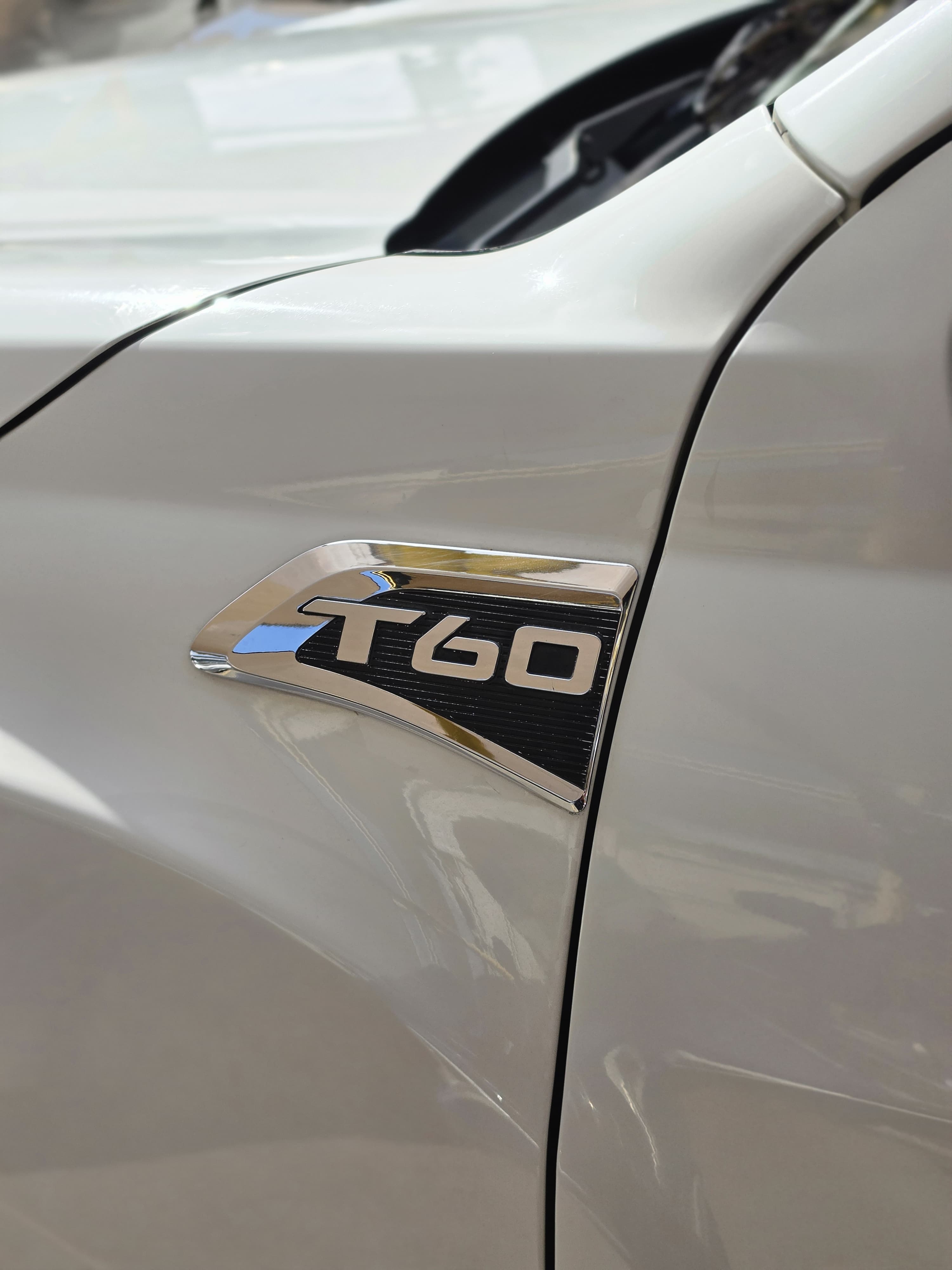 MAXUS T60 4x2 MT 2018 - Miniatura 3