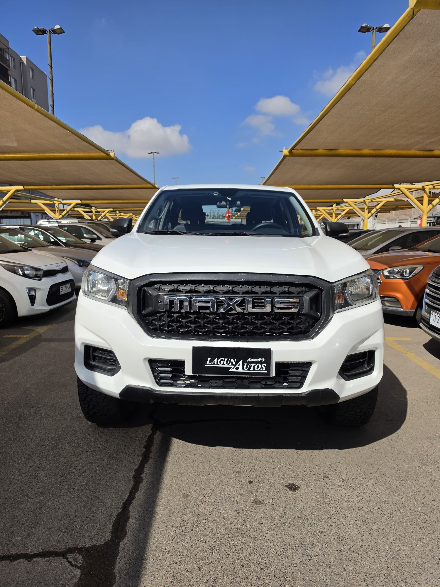 MAXUS T60 4x2 MT 2018 - Miniatura 2