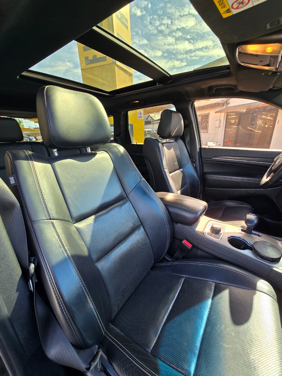 Jeep Grand Cherokee Ltd3.0 Aut — foto 6 de 7