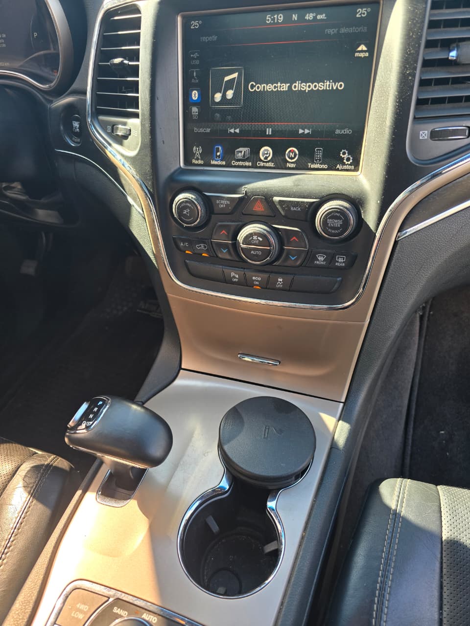 Jeep Grand Cherokee Ltd3.0 Aut — foto 4 de 7