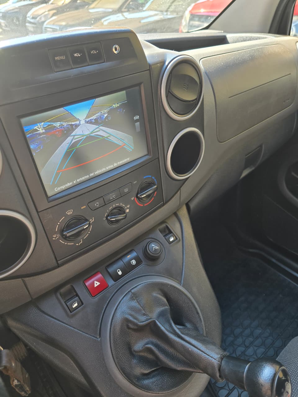 Peugeot Partner Maxi Hdi — foto 8 de 8