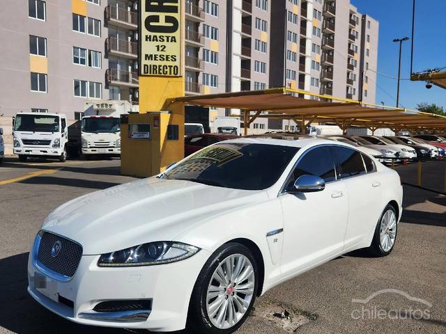 Jaguar Xf2.0 Turbo Look R — foto 3 de 8