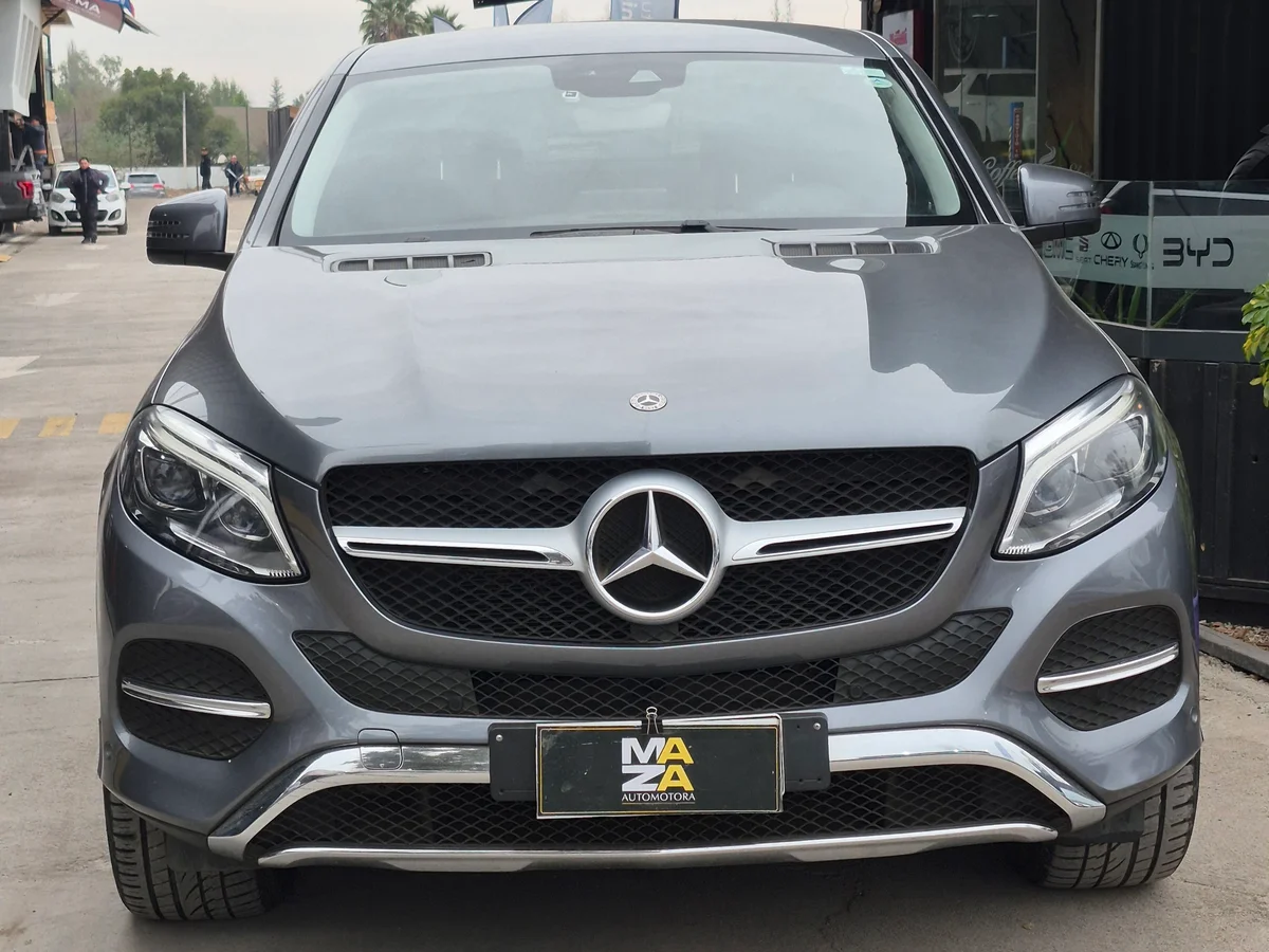 MERCEDES BENZ GLE 400 COUPE SPORT 3.0 - Miniatura 3
