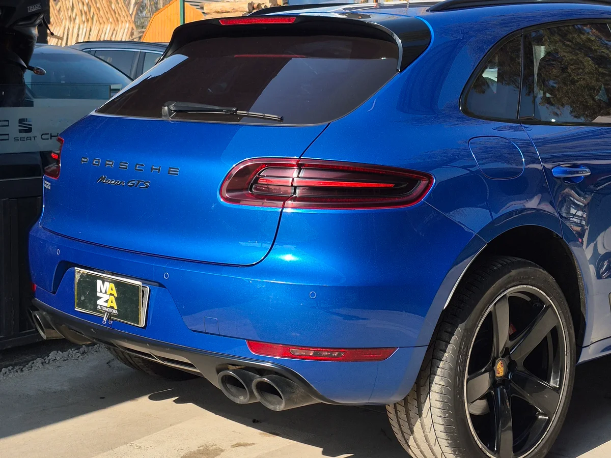 PORSCHE Macan GTS 3.0 - Miniatura 25
