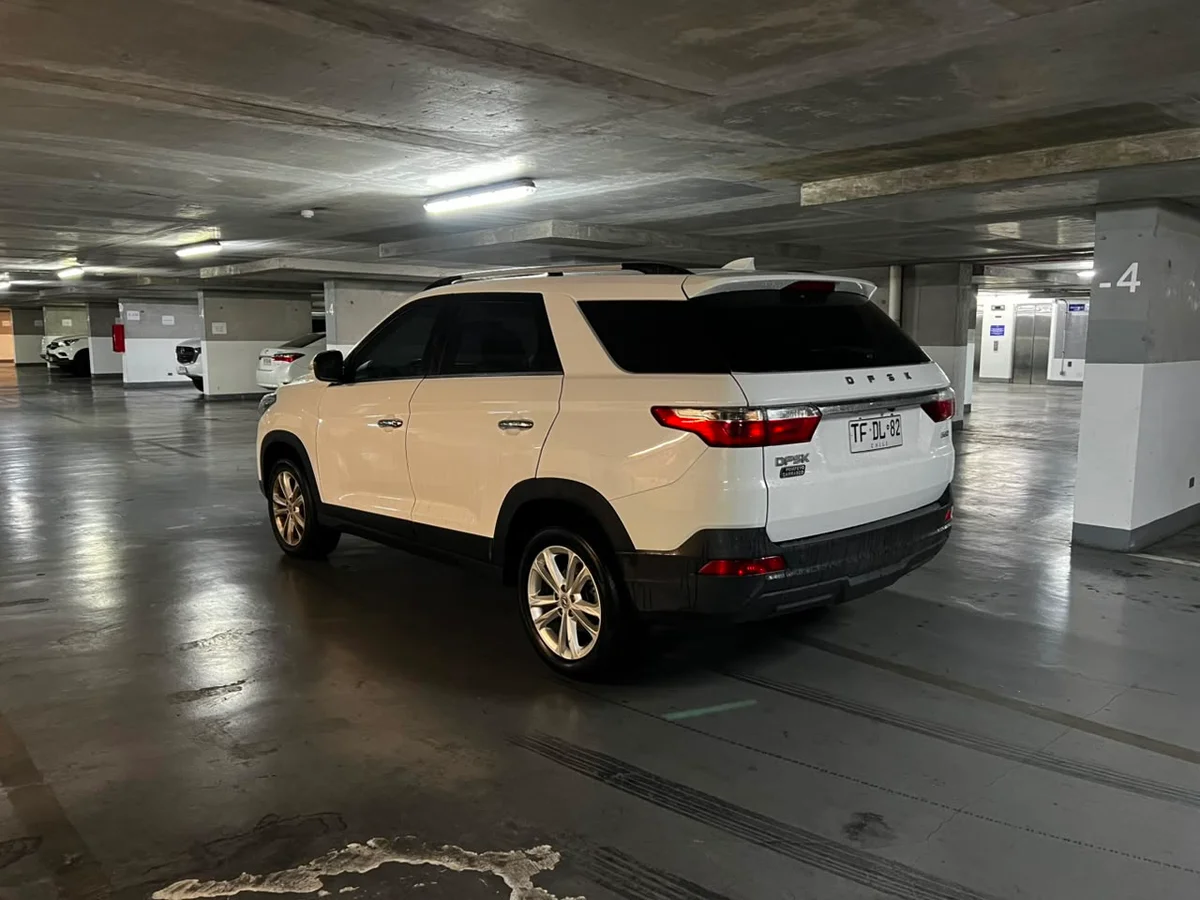 DFSK SUV 560 COMFORT 1.8L 4X2 MT5 5P año 2024 - Miniatura 6