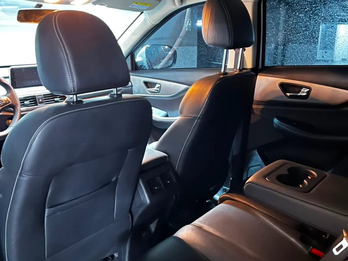 DFSK SUV 560 COMFORT 1.8L 4X2 MT5 5P año 2024 - Miniatura 17